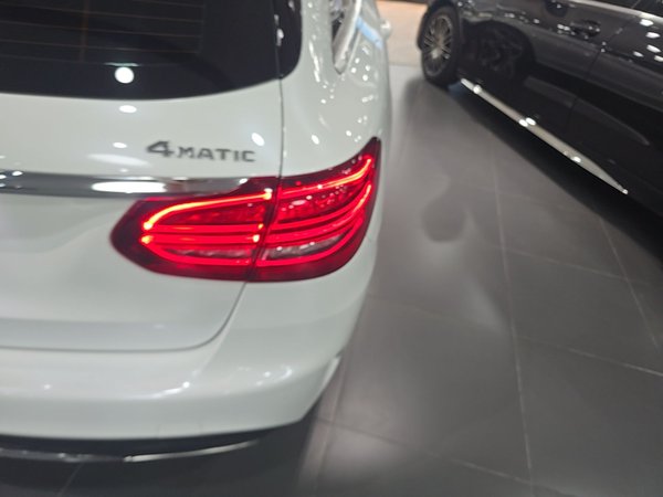 Mercedes-Benz C-Class 2019, 89100 км, за 21662 USD - фото 7
