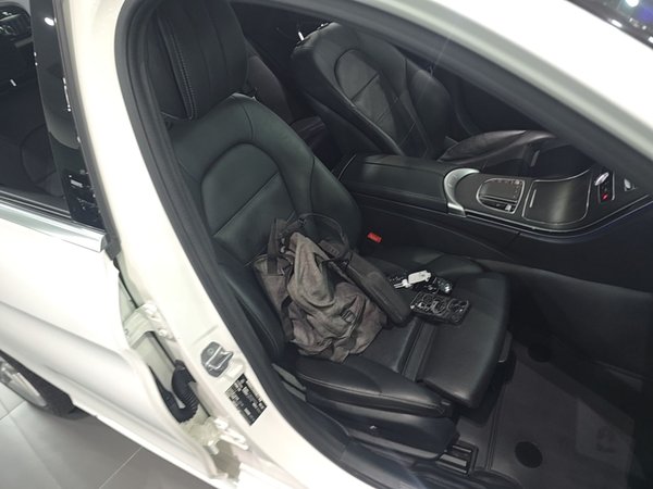 Mercedes-Benz C-Class 2019, 89100 км, за 21662 USD - фото 23