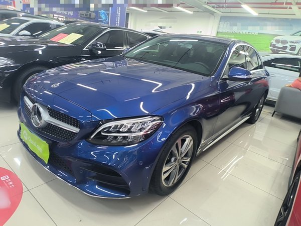 Mercedes-Benz C-Class · 2019 год