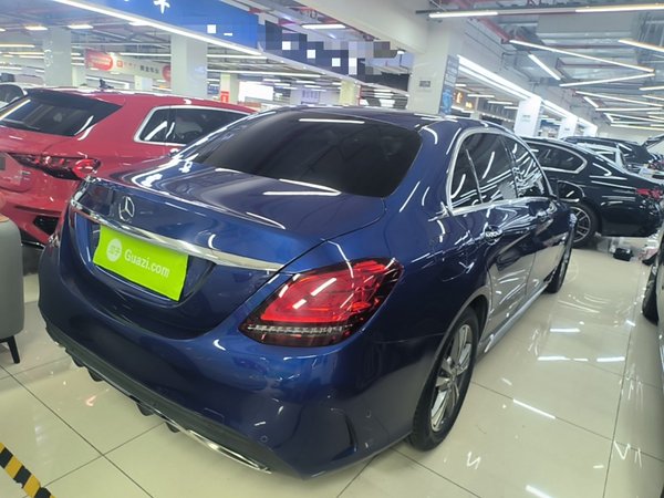 Mercedes-Benz C-Class 2019, 83699 км, за 16831 USD - фото 13