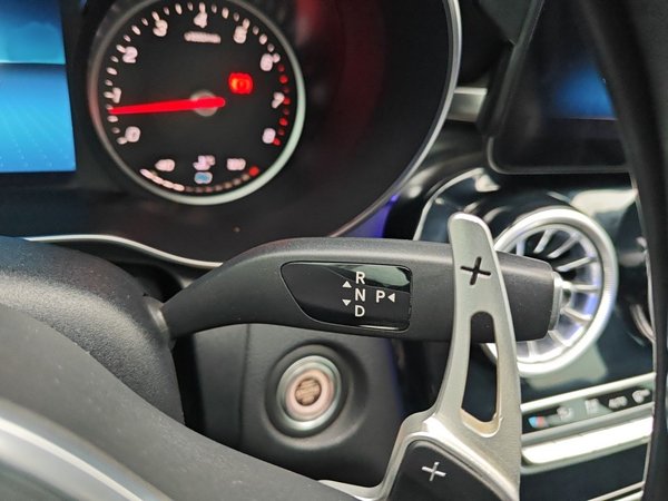 Mercedes-Benz C-Class 2019, 105300 км, за 16099 USD - фото 13