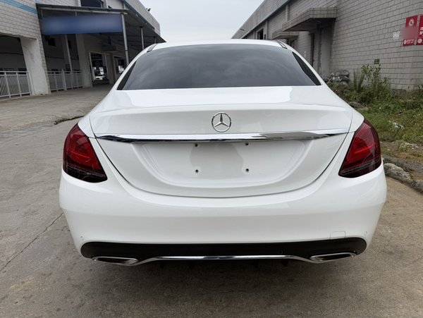 Mercedes-Benz C-Class 2019, 107700 км, за 16433 USD