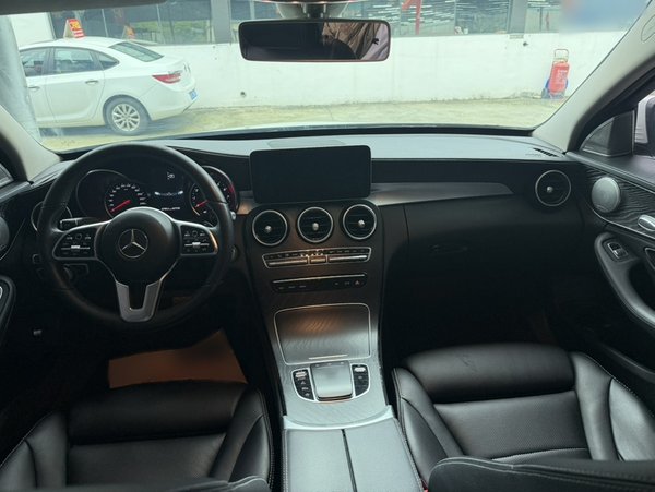 Mercedes-Benz C-Class 2019, 107700 км, за 16433 USD - фото 8