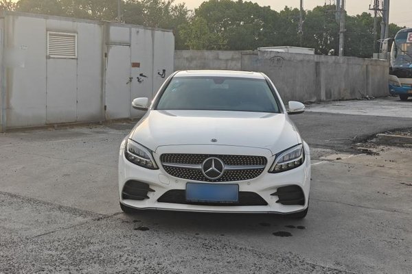 Mercedes-Benz C-Class 2019, 28200 км, за 17881 USD
