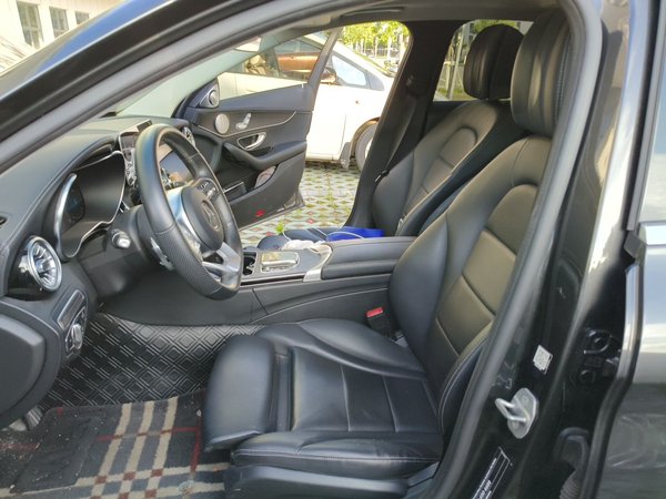 Mercedes-Benz C-Class 2020, 71200 км, за 21578 USD - фото 16