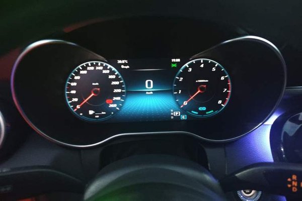 Mercedes-Benz C-Class 2020, 89000 км, за 17004 USD - фото 12