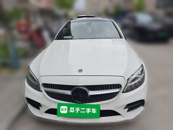 Mercedes-Benz C-Class 2020, 106000 км, за 19767 USD