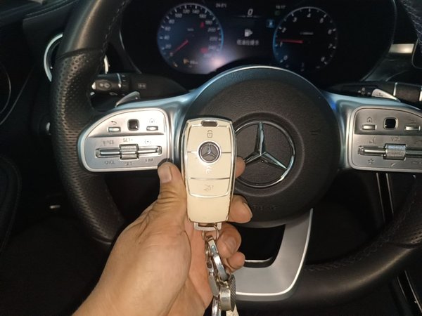 Mercedes-Benz C-Class 2020, 54100 км, за 22548 USD - фото 12