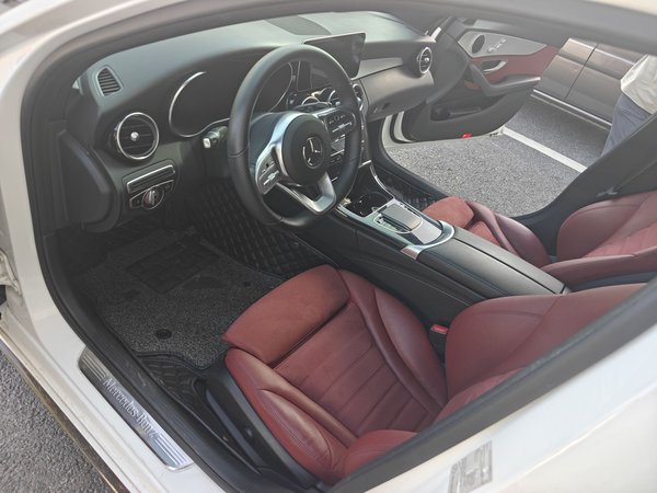 Mercedes-Benz C-Class 2020, 63000 км, за 17823 USD - фото 10