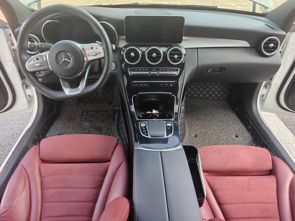 Mercedes-Benz C-Class 2020, 63000 км, за 17823 USD - фото 9