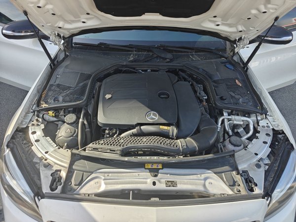 Mercedes-Benz C-Class 2020, 63000 км, за 17823 USD - фото 12