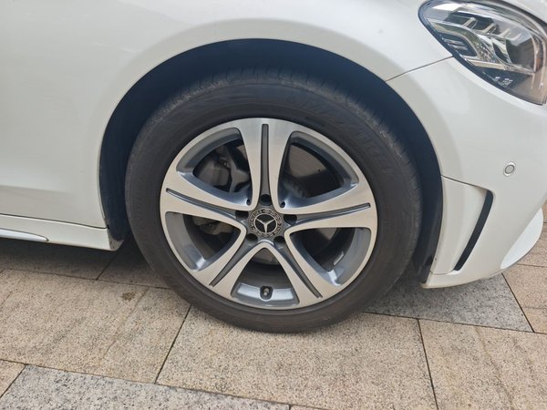 Mercedes-Benz C-Class 2020, 67800 км, за 21607 USD - фото 8