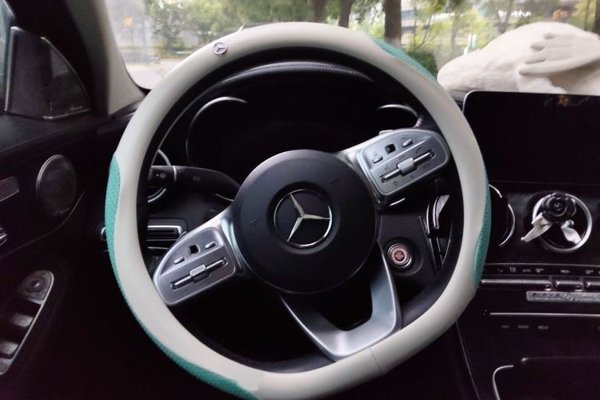 Mercedes-Benz C-Class 2020, 73300 км, за 20839 USD - фото 9