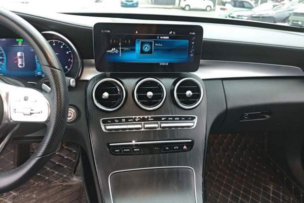 Mercedes-Benz C-Class 2020, 83000 км, за 21367 USD - фото 16