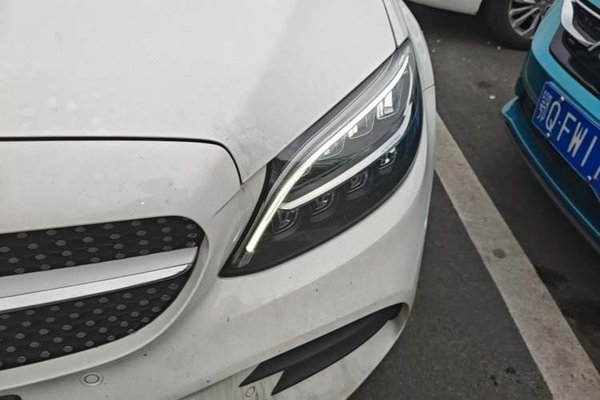 Mercedes-Benz C-Class 2020, 83000 км, за 21367 USD - фото 9