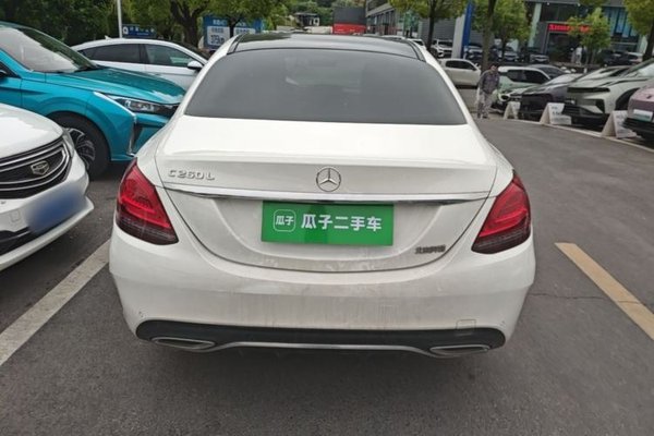 Mercedes-Benz C-Class 2020, 83000 км, за 21367 USD