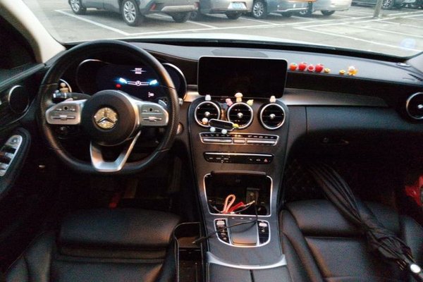 Mercedes-Benz C-Class 2020, 86300 км, за 17251 USD - фото 9