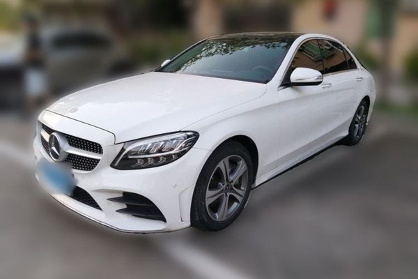 Mercedes-Benz C-Class · 2020 год