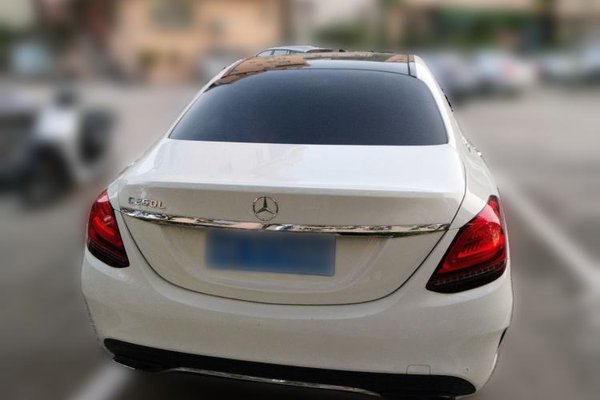 Mercedes-Benz C-Class 2020, 86300 км, за 17251 USD