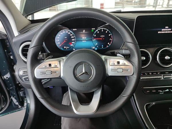 Mercedes-Benz C-Class 2021, 54800 км, за 21791 USD - фото 14