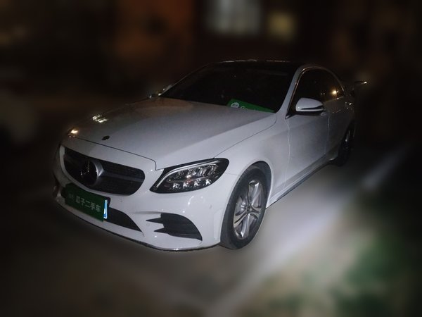 Mercedes-Benz C-Class 2021, 29900 км, за 26100 USD