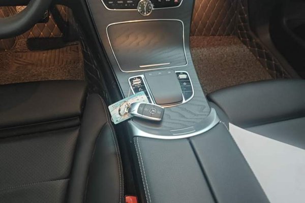 Mercedes-Benz C-Class 2021, 30400 км, за 26079 USD - фото 17