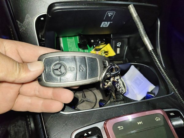 Mercedes-Benz C-Class 2021, 54000 км, за 21419 USD - фото 9