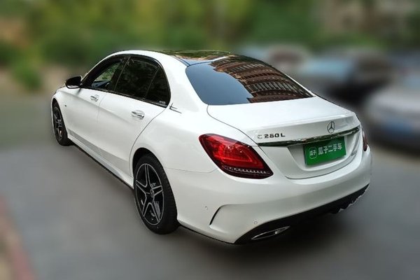 Mercedes-Benz C-Class 2021, 63400 км, за 20834 USD