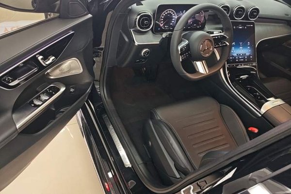 Mercedes-Benz C-Class 2022, 33200 км, за 26225 USD - фото 18