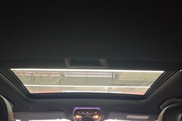 Mercedes-Benz C-Class 2022, 33200 км, за 26225 USD - фото 21
