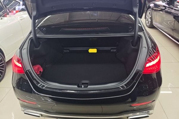 Mercedes-Benz C-Class 2022, 33200 км, за 26225 USD - фото 22