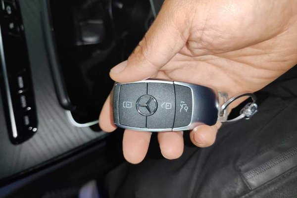 Mercedes-Benz C-Class 2022, 38100 км, за 29619 USD - фото 23