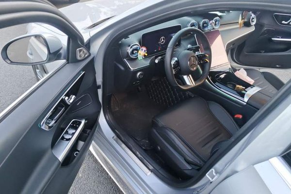 Mercedes-Benz C-Class 2022, 66900 км, за 22283 USD - фото 11