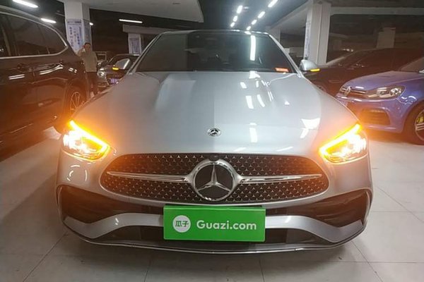 Mercedes-Benz C-Class 2022, 70100 км, за 26358 USD