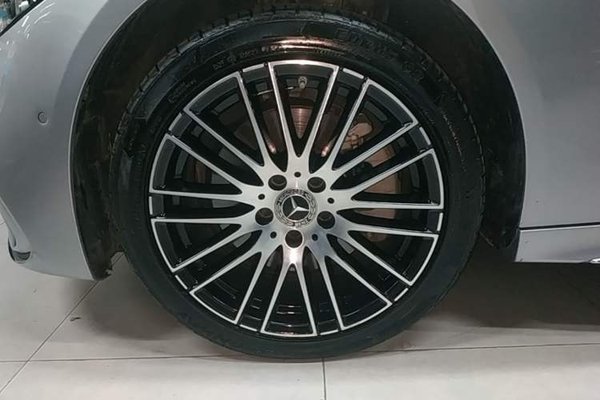 Mercedes-Benz C-Class 2022, 70100 км, за 26358 USD - фото 8