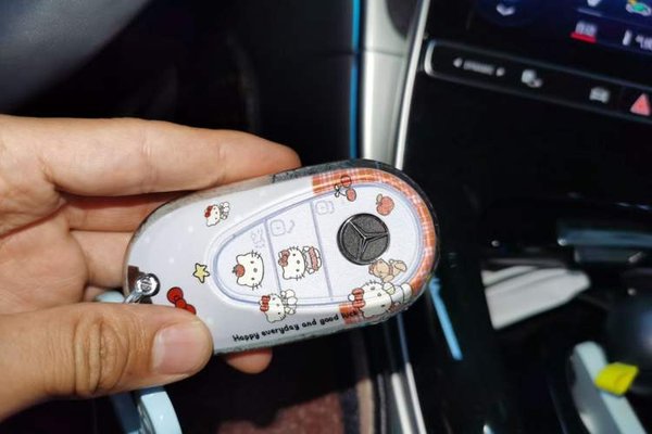 Mercedes-Benz C-Class 2022, 17000 км, за 33033 USD - фото 9