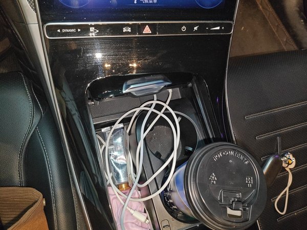 Mercedes-Benz C-Class 2022, 33300 км, за 27390 USD