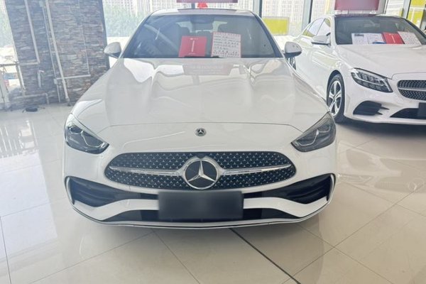 Mercedes-Benz C-Class 2022, 44000 км, за 27790 USD