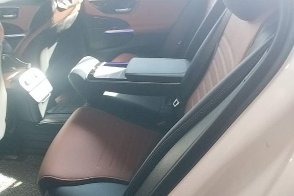Mercedes-Benz C-Class 2022, 86400 км, за 28110 USD - фото 20