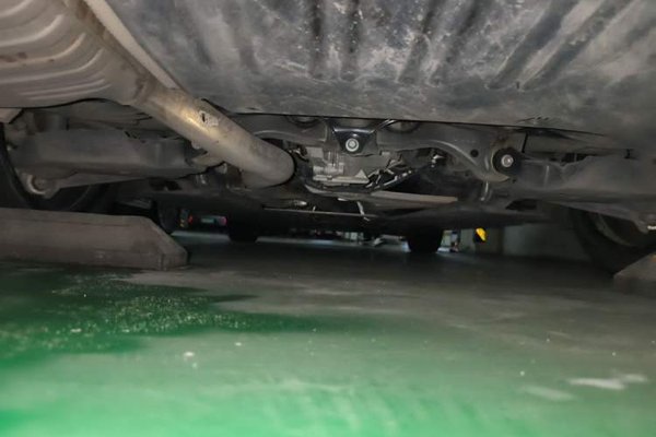 Mercedes-Benz C-Class 2023, 40000 км, за 27132 USD - фото 29