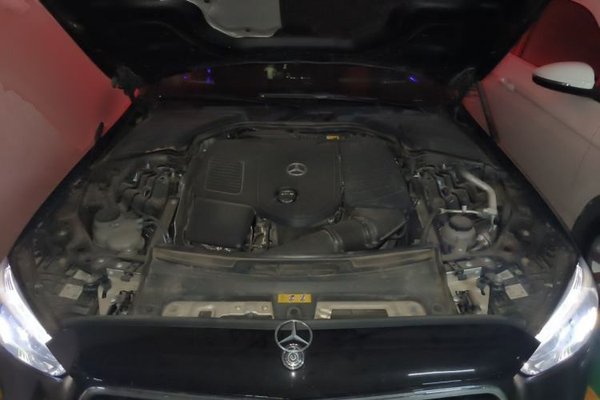 Mercedes-Benz C-Class 2023, 40000 км, за 27132 USD - фото 25
