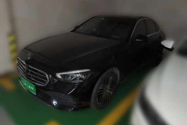 Mercedes-Benz C-Class · 2023 год