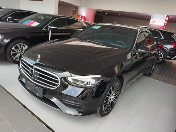 Mercedes-Benz C-Class · 2023 год
