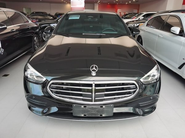 Mercedes-Benz C-Class 2023, 72700 км, за 29442 USD
