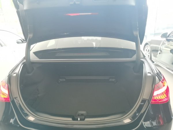 Mercedes-Benz C-Class 2023, 72700 км, за 29442 USD - фото 22