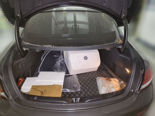 Mercedes-Benz C-Class 2023, 12900 км, за 33173 USD - фото 12