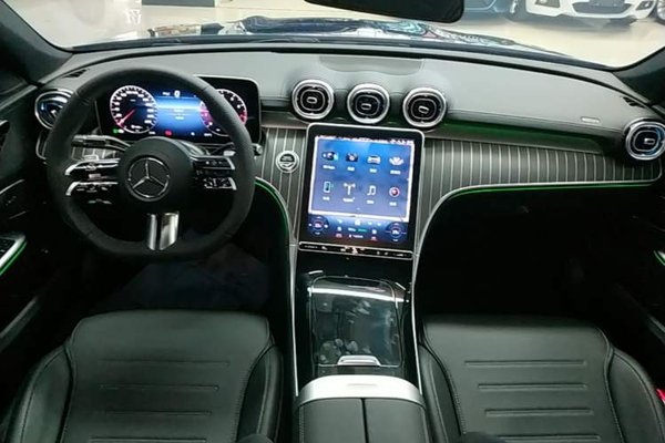 Mercedes-Benz C-Class 2023, 23000 км, за 31892 USD - фото 18