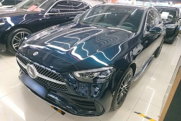 Mercedes-Benz C-Class · 2023 год