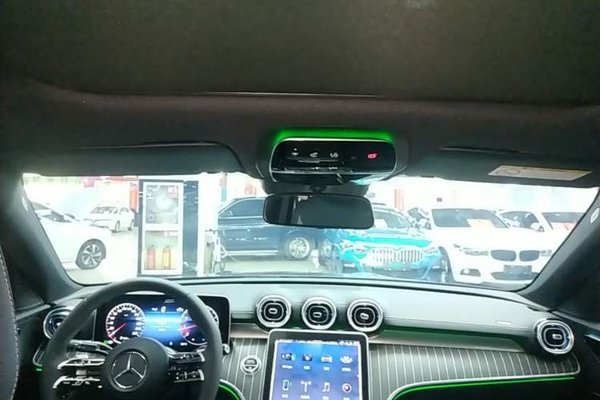 Mercedes-Benz C-Class 2023, 23000 км, за 31892 USD - фото 26