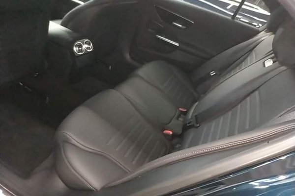 Mercedes-Benz C-Class 2023, 23000 км, за 31892 USD - фото 25